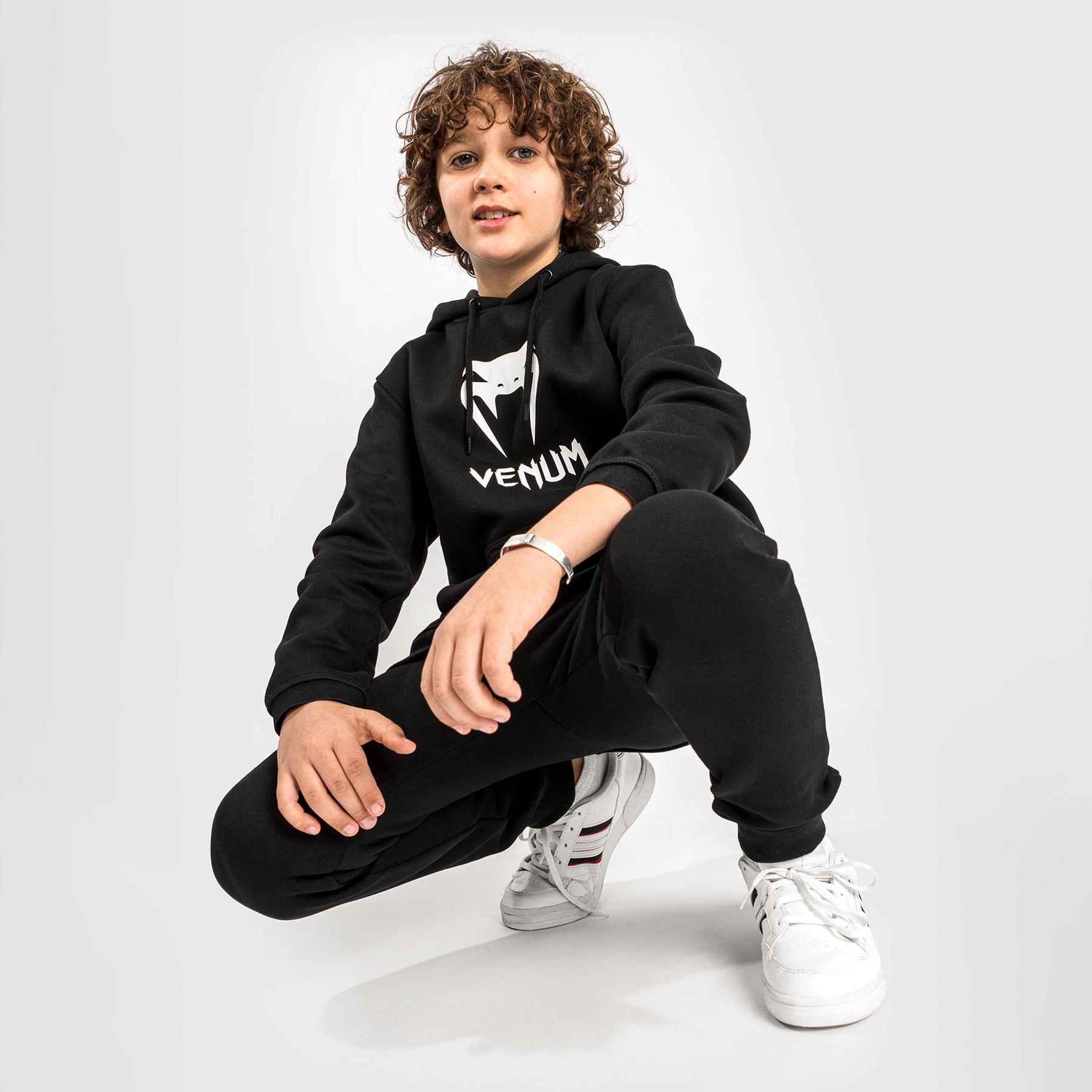 venum-classic-kapuzenpullover-kinder-schwarz image 2