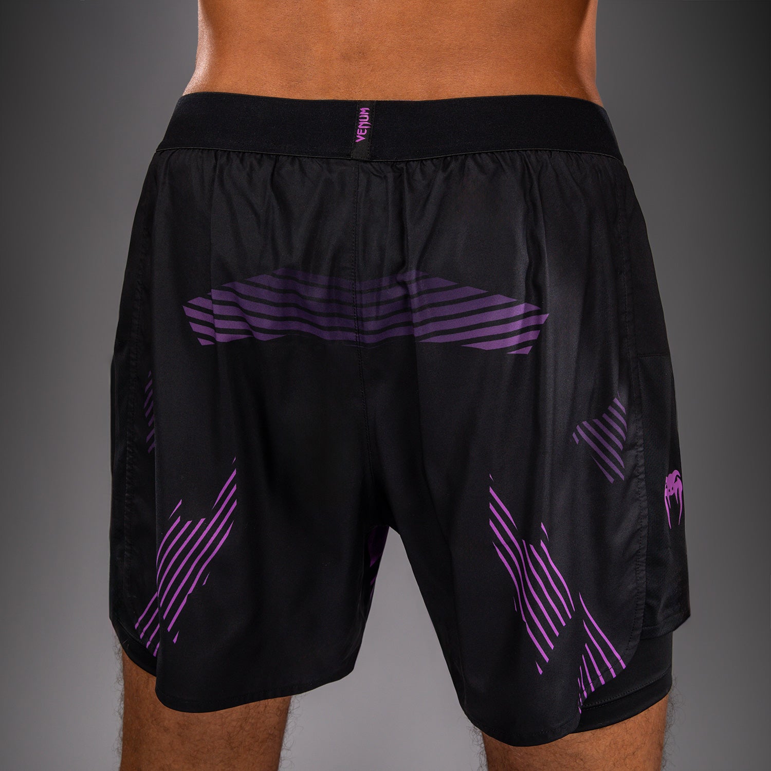 venum-no-gi-6-0-herren-trainingsshorts-2-in-1-schwarz-lila image 8