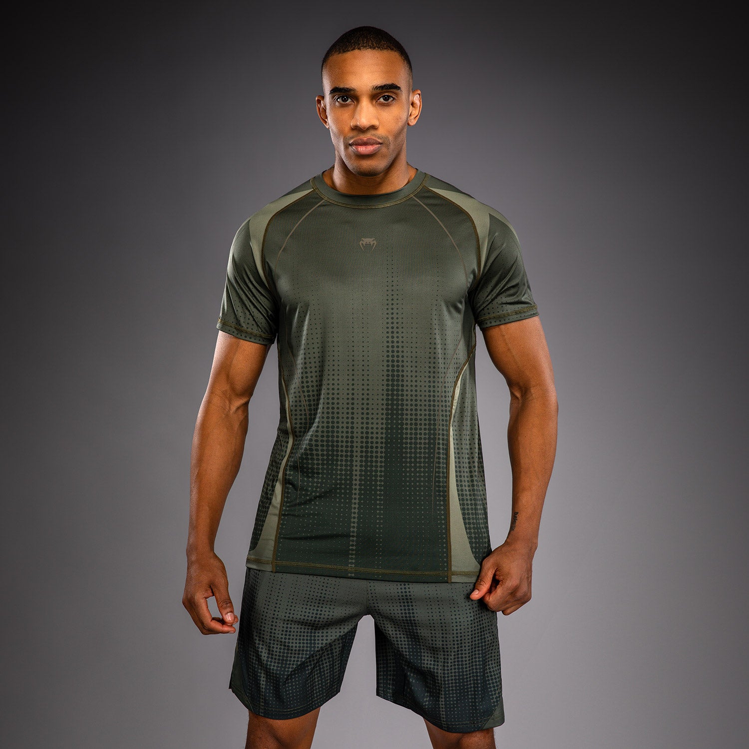 venum-stealth-dry-tech-t-shirt-herren-khaki-dunkelgr-n image 1