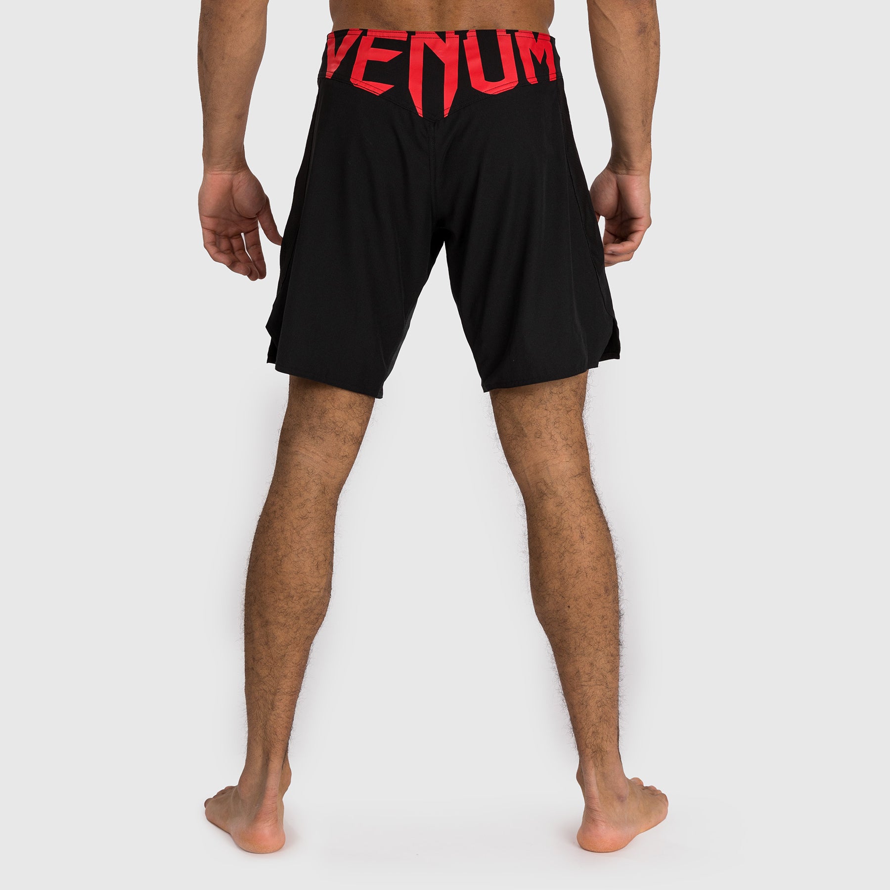 venum-light-5-0-fight-shorts-schwarz-rot image 2