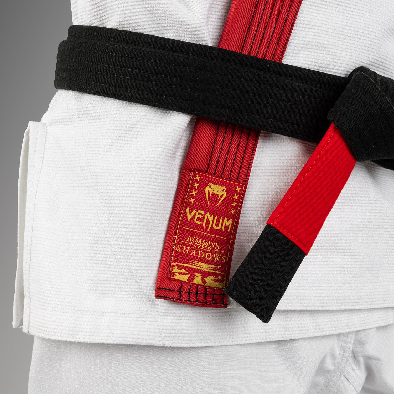 venum-x-assassin-s-creed-shadows-bjj-gi-wei-rot image 6