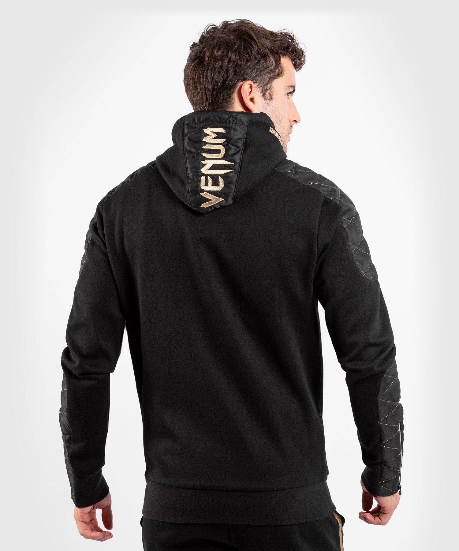 venum-laser-evo-sweatshirt-schwarz-gold-kapuzen-hoodie image 6