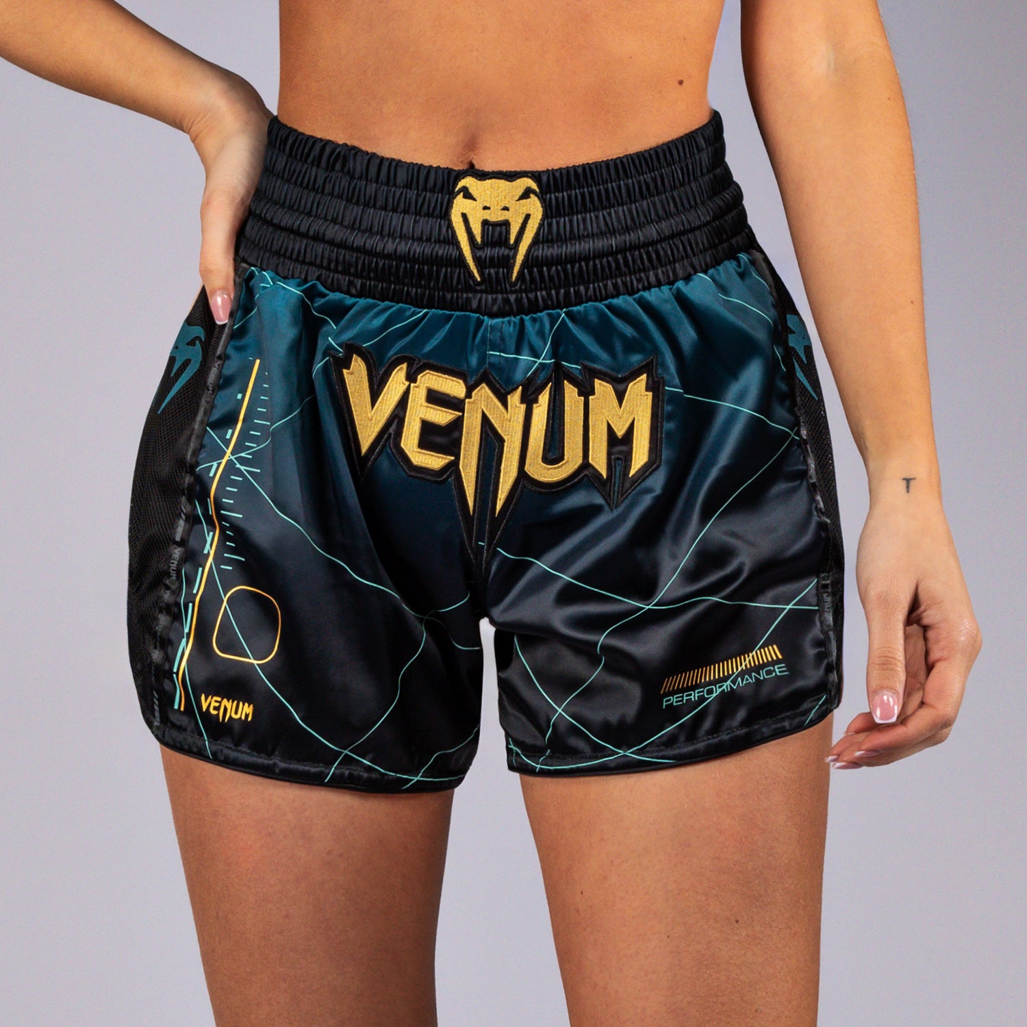 venum-tactical-xt-muay-thai-shorts-damen-schwarz-waldgr-n image 6