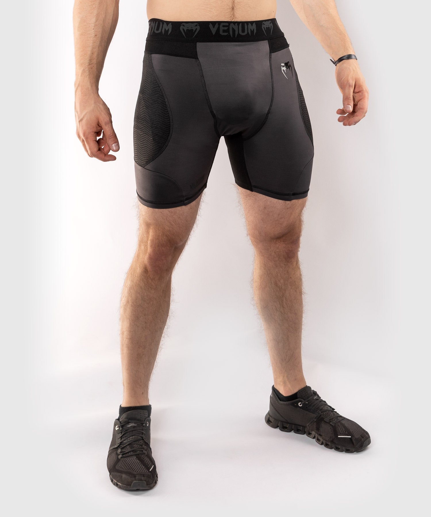 venum-g-fit-kompressions-shorts-grau-schwarz image 7