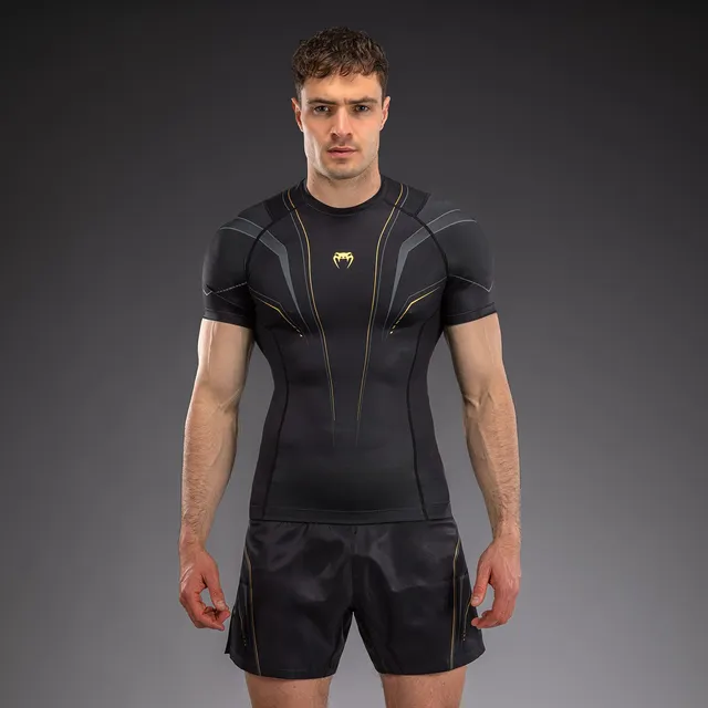 venum-streamline-kurzarm-rashguard-schwarz-gold image 1