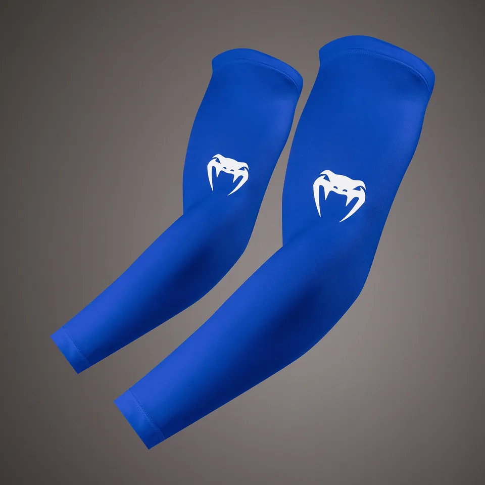 venum-lineup-armsleeves-2er-pack-royalblau-wei image 1