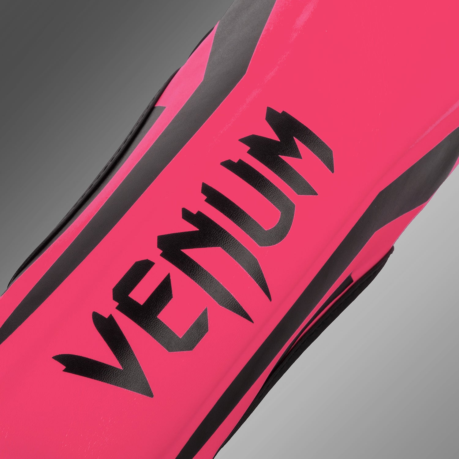 venum-elite-kinder-schienbeinschoner-exklusiv-rosa image 2
