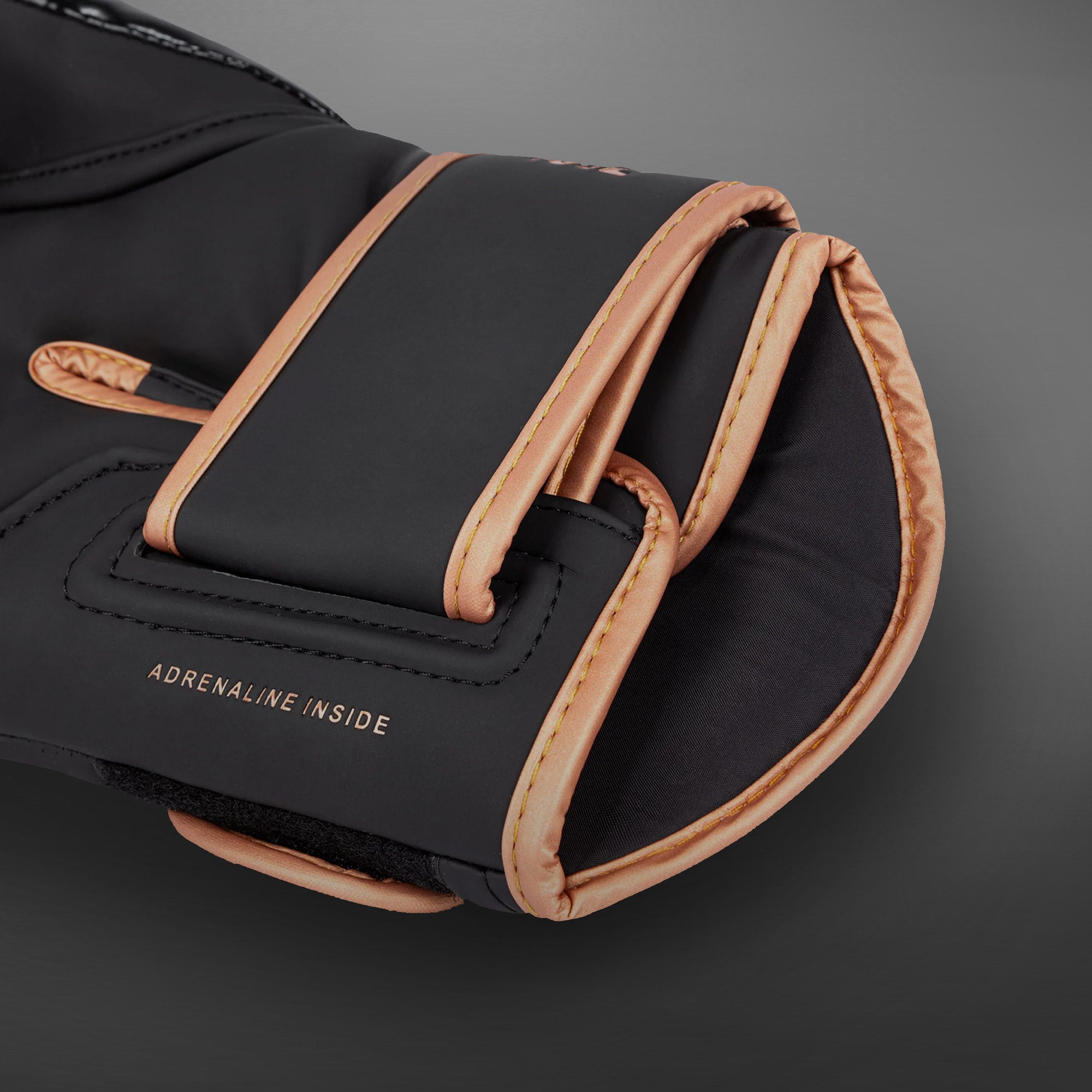 venum-challenger-4-0-boxhandschuhe-schwarz-bronze image 3