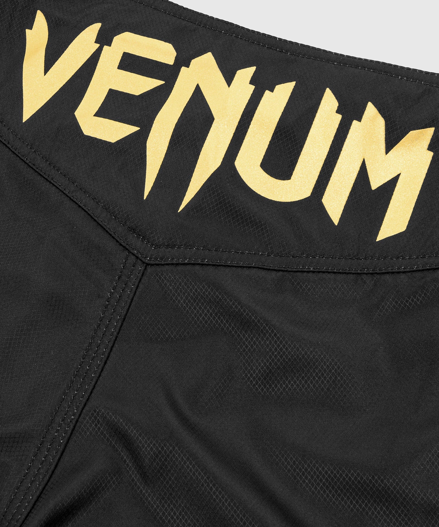 venum-light-3-0-kampfshorts-herren-schwarz-gold-mma-fightshorts image 6