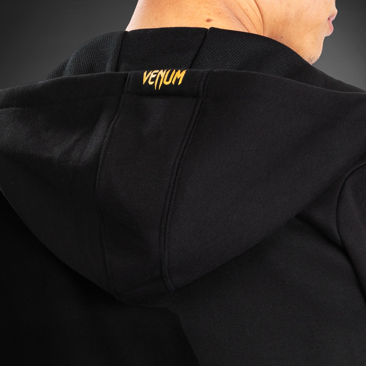 ufc-fusion-by-venum-replica-herren-zip-hoodie-champion-schwarz-gold image 7