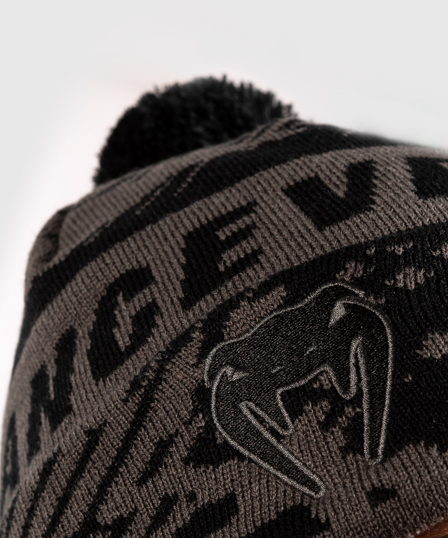 venum-performance-beanie-grau-schwarz-unisex image 4