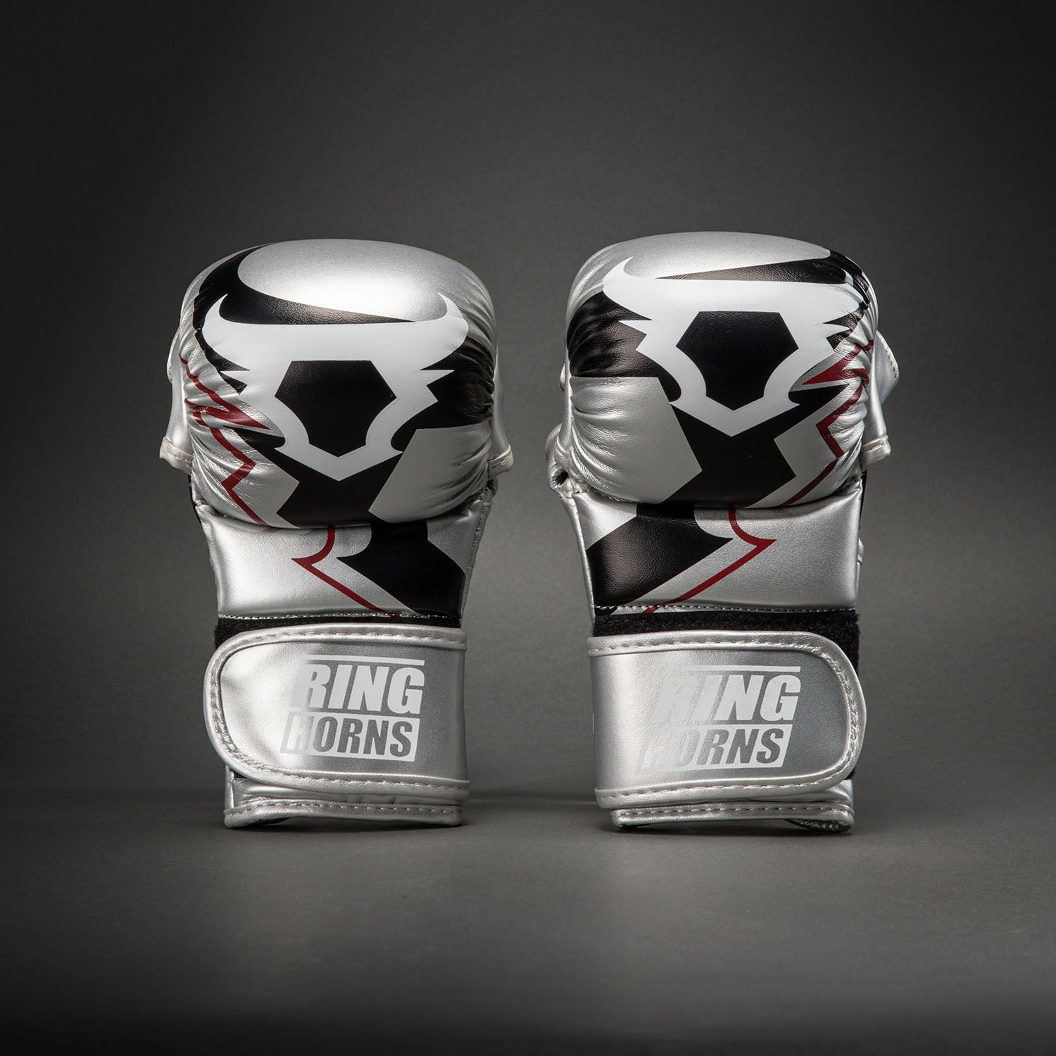 ringhorns-charger-by-venum-mma-sparringhandschuhe-silber-schwarz image 2