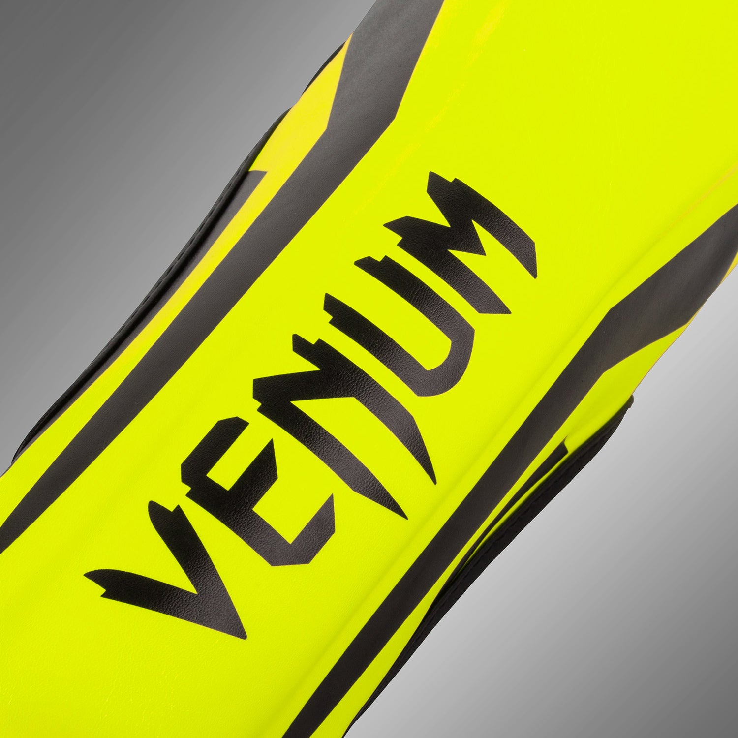 venum-elite-kinder-schienbeinschoner-exklusiv image 2