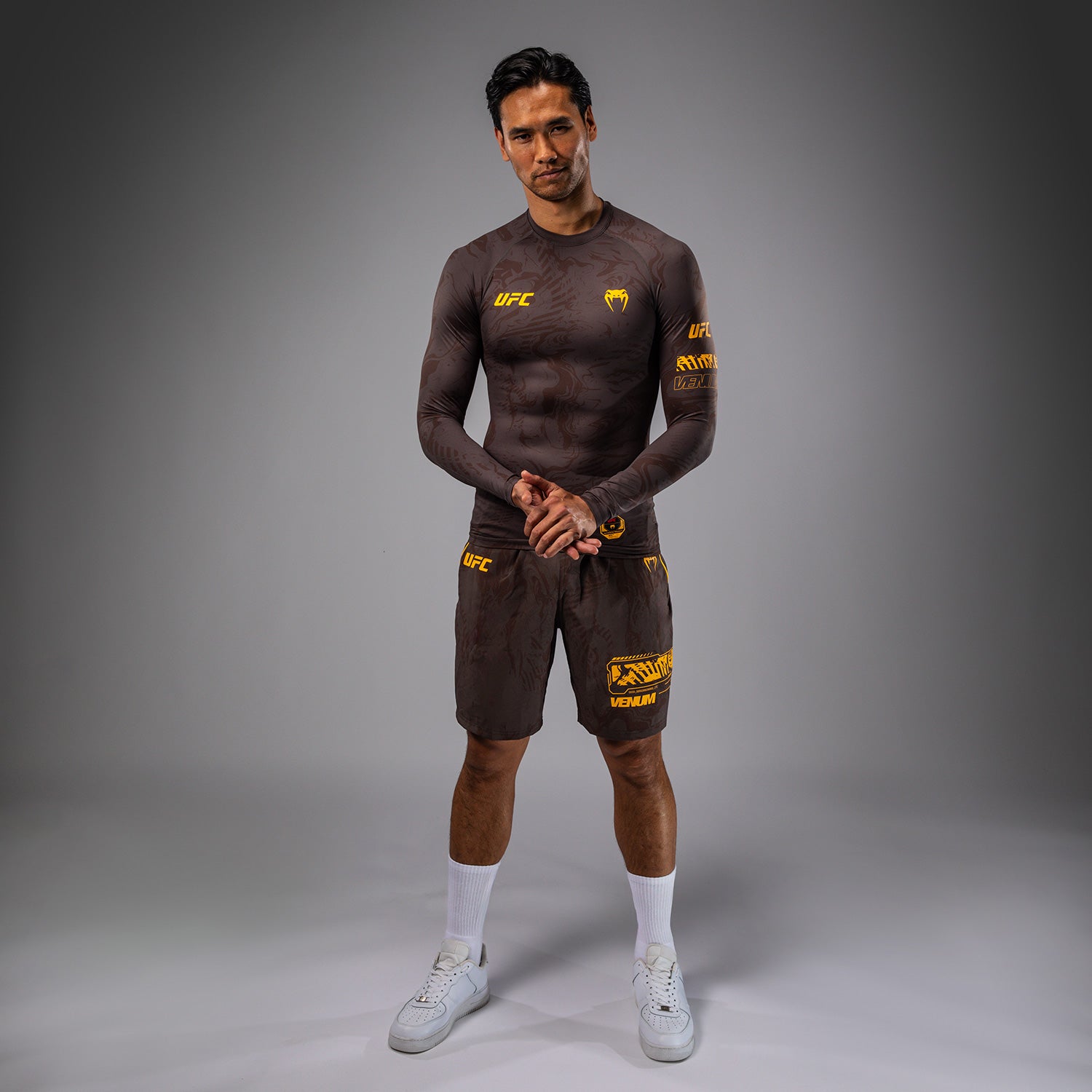 ufc-fusion-by-venum-fight-week-performance-rashguard-herren-langarm-erdiges-brau image 3