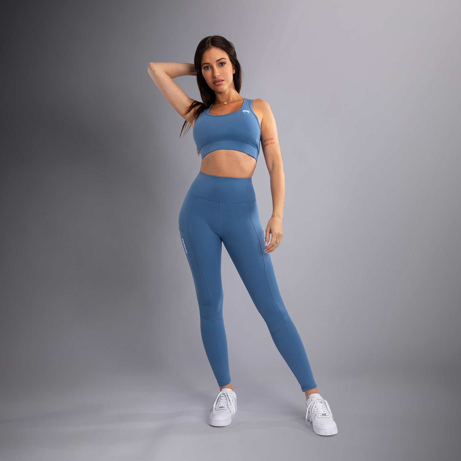 venum-essential-damen-performance-leggings-sturmblau image 7
