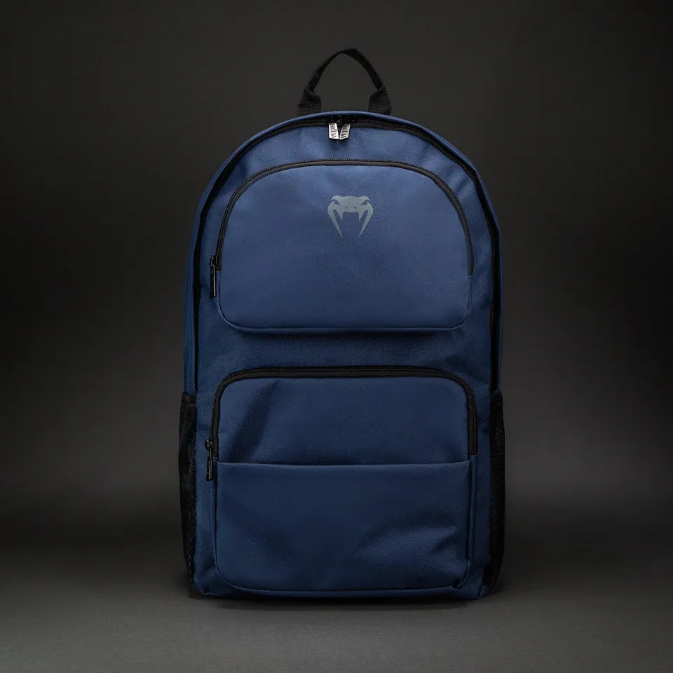venum-essential-sporttasche-rucksack-24-l-marineblau image 1