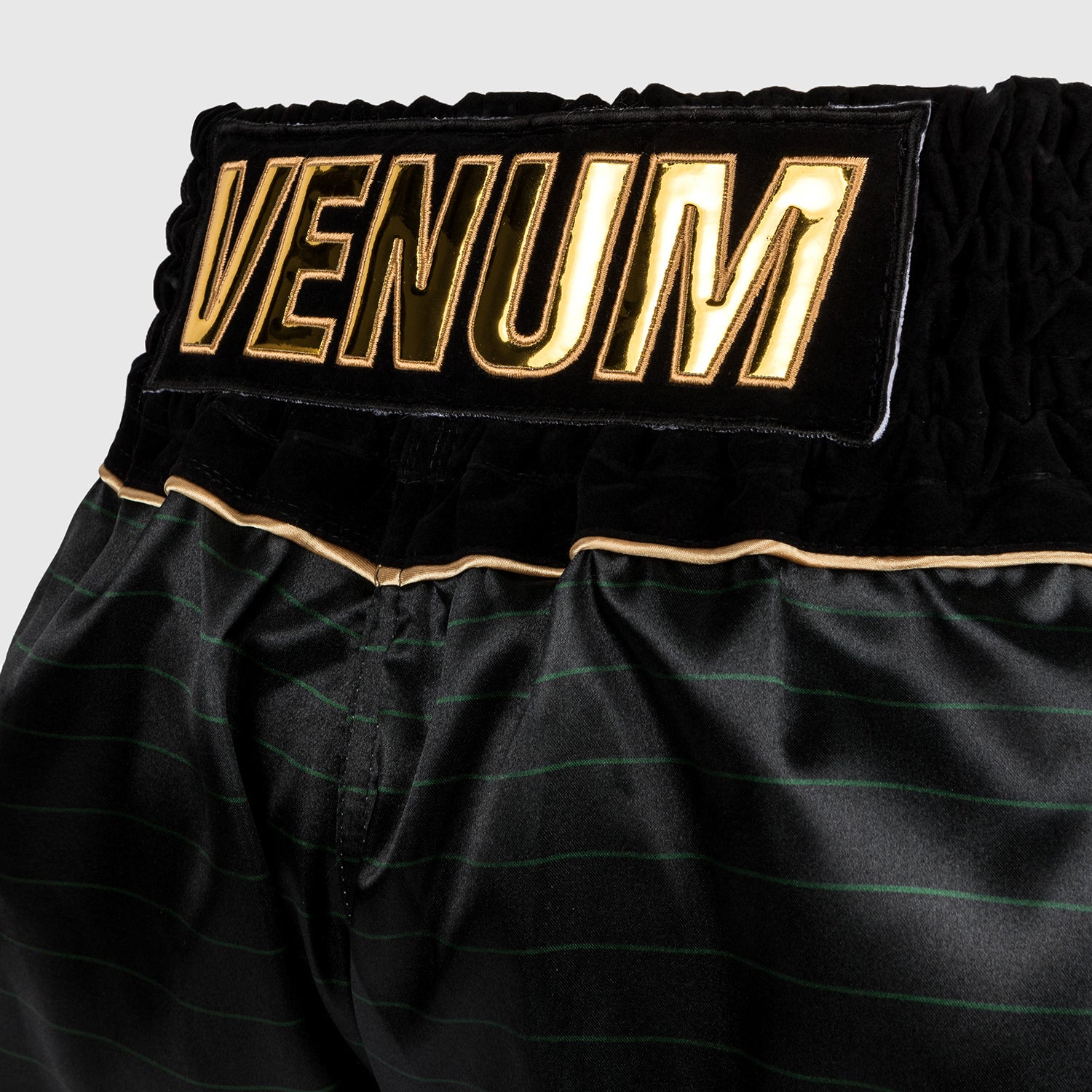 venum-attack-muay-thai-shorts-schwarz-gr-n image 4
