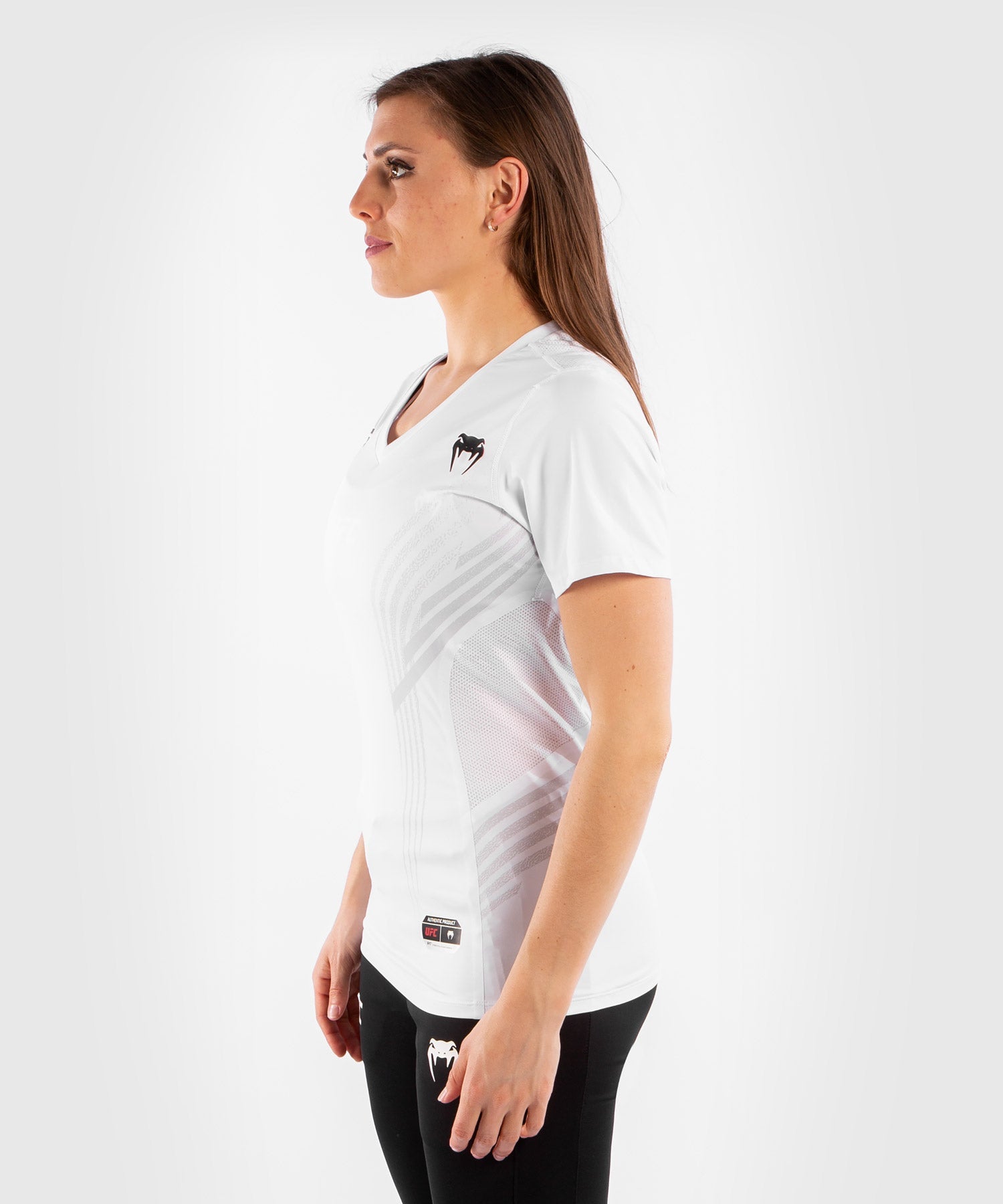 ufc-venum-authentic-fight-night-damen-walkout-trikot-wei image 2