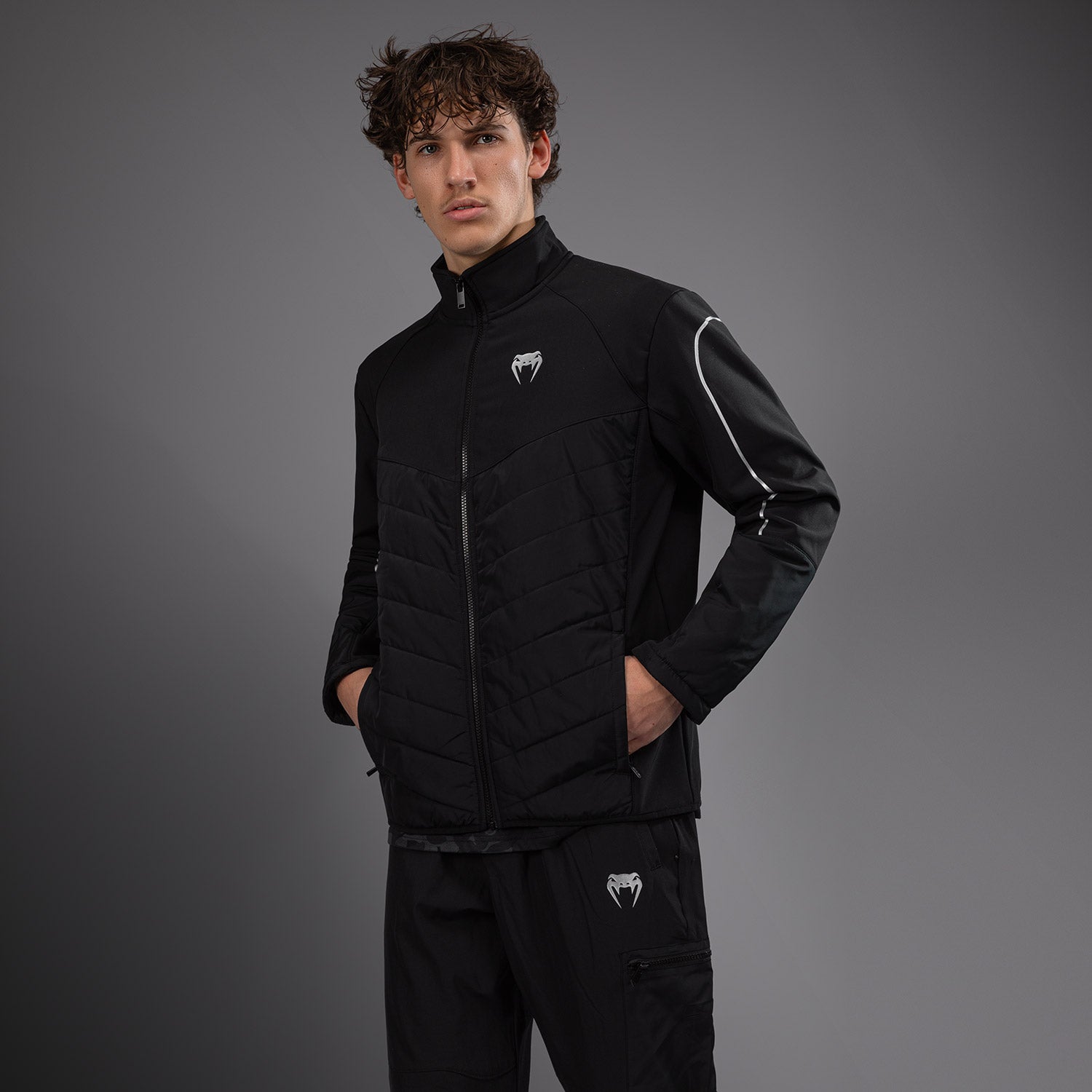 venum-paddock-softshell-jacke-lange-rmel-schwarz image 4