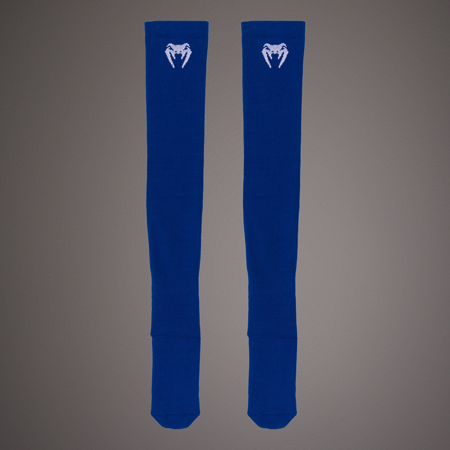 venum-elite-performance-lange-socken-royalblau-wei image 2