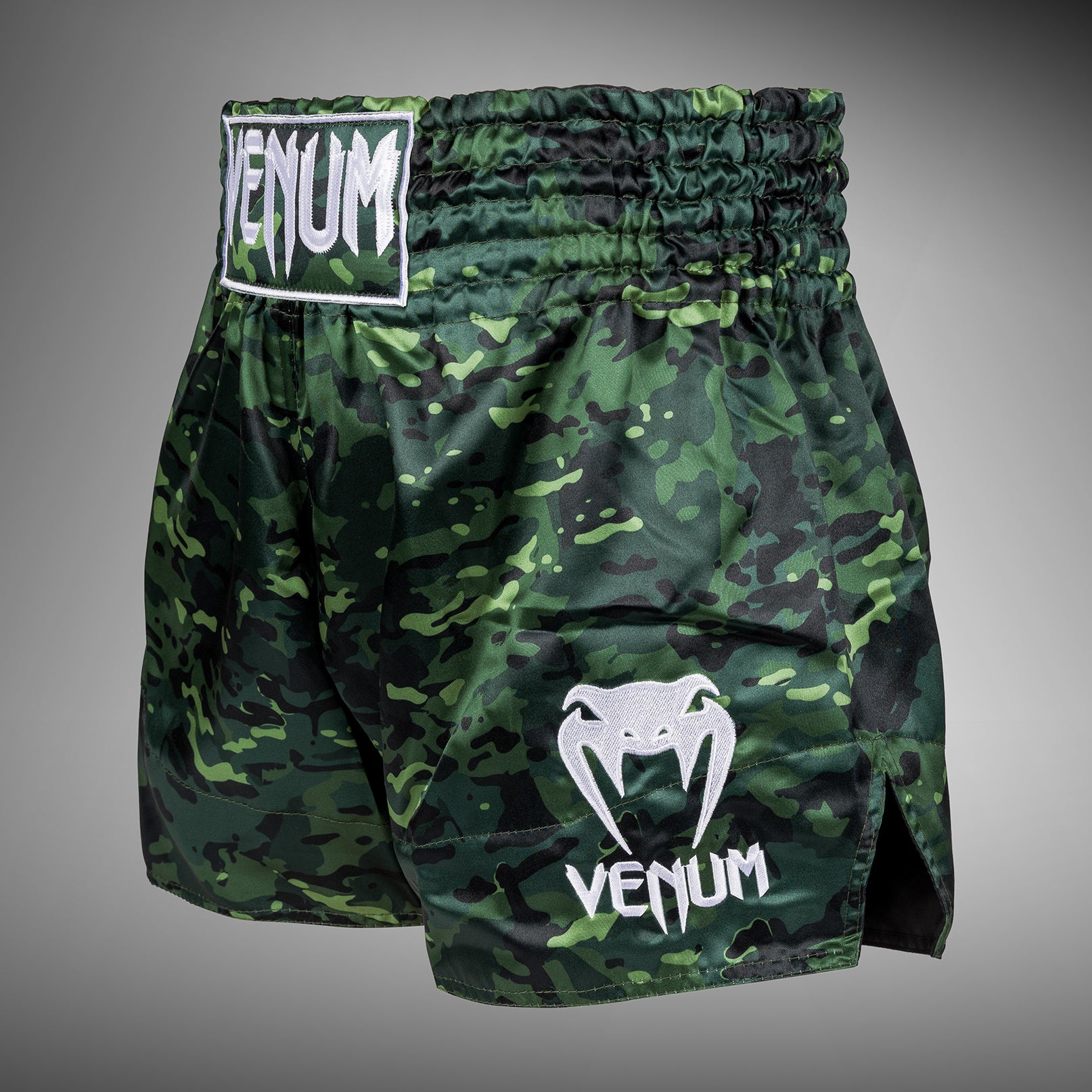 venum-classic-muay-thai-shorts-wald-camo image 2