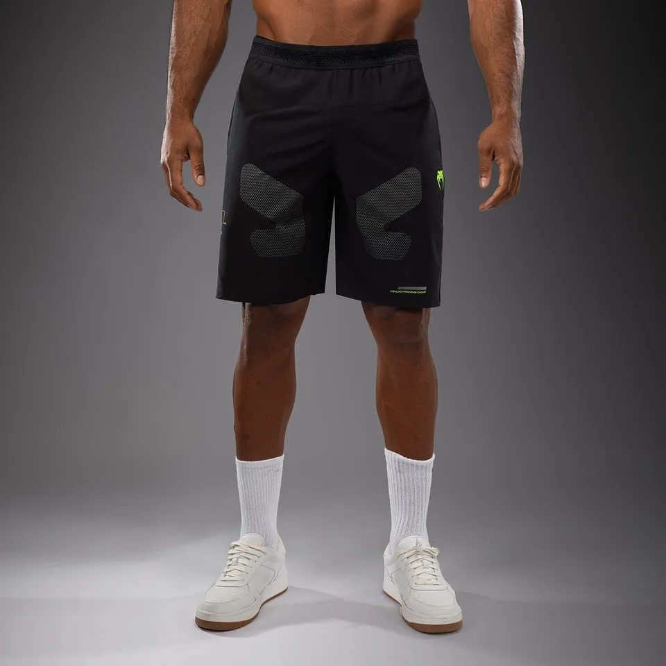 venum-training-camp-4-0-trainingsshorts-herren-schwarz-neongr-n image 1