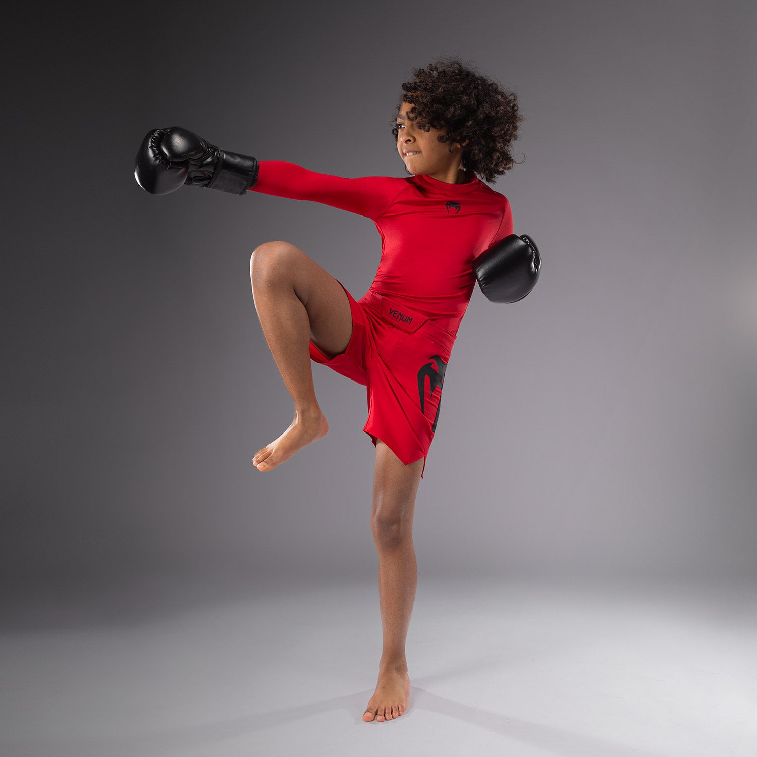 venum-light-kinder-fight-shorts-kirschrot image 8