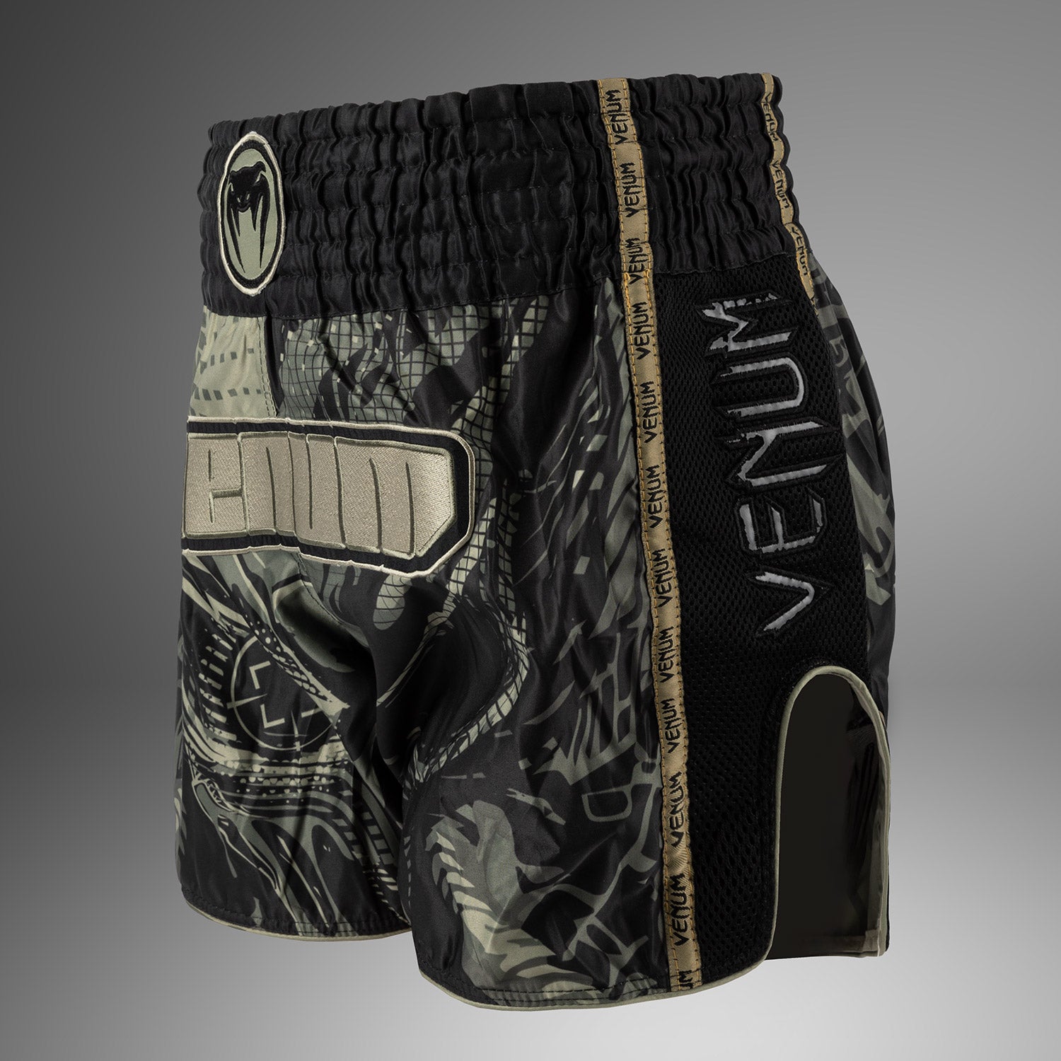 venum-invader-muay-thai-shorts-schwarz-sand image 4