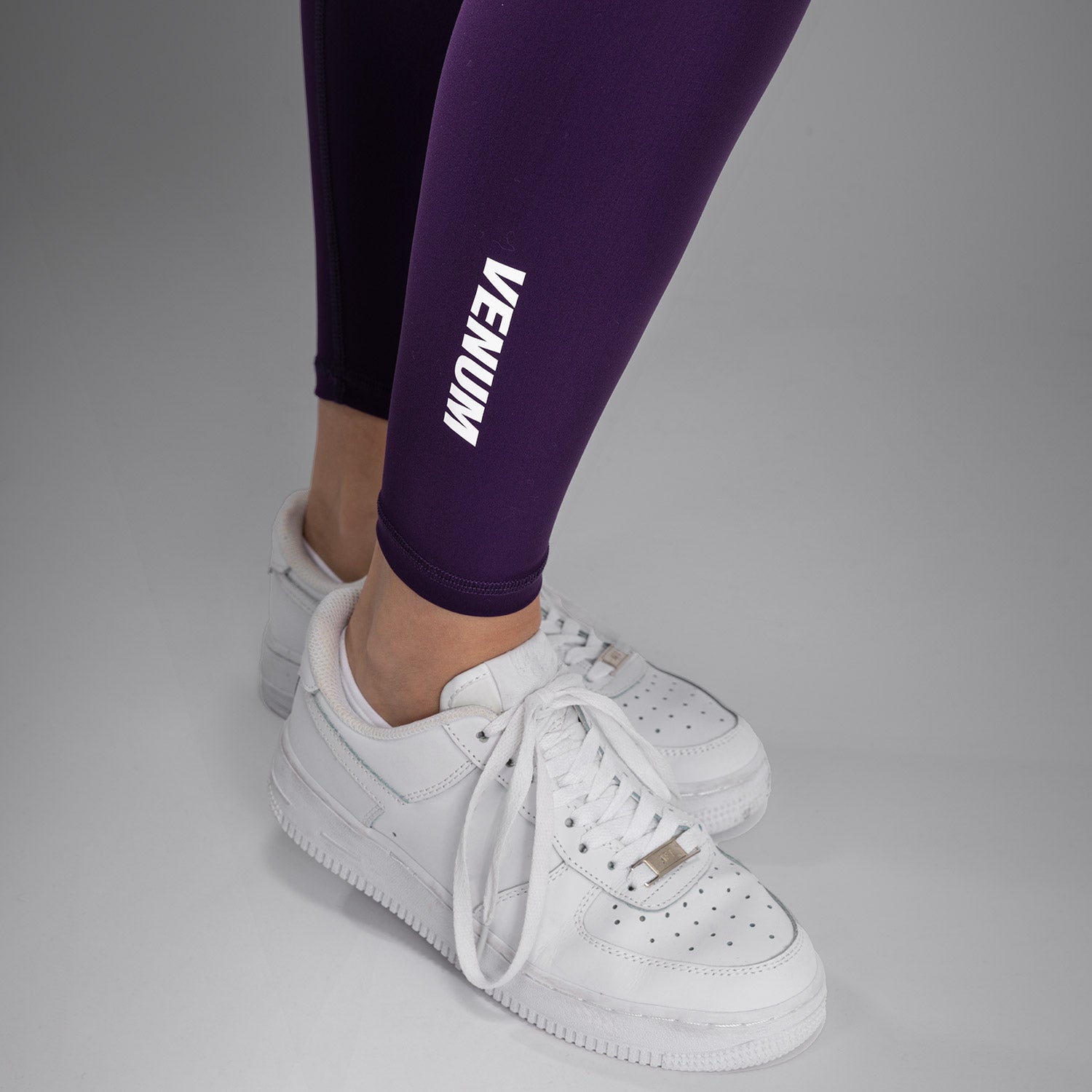 venum-essential-damen-lifestyle-leggings-dunkelviolett image 6