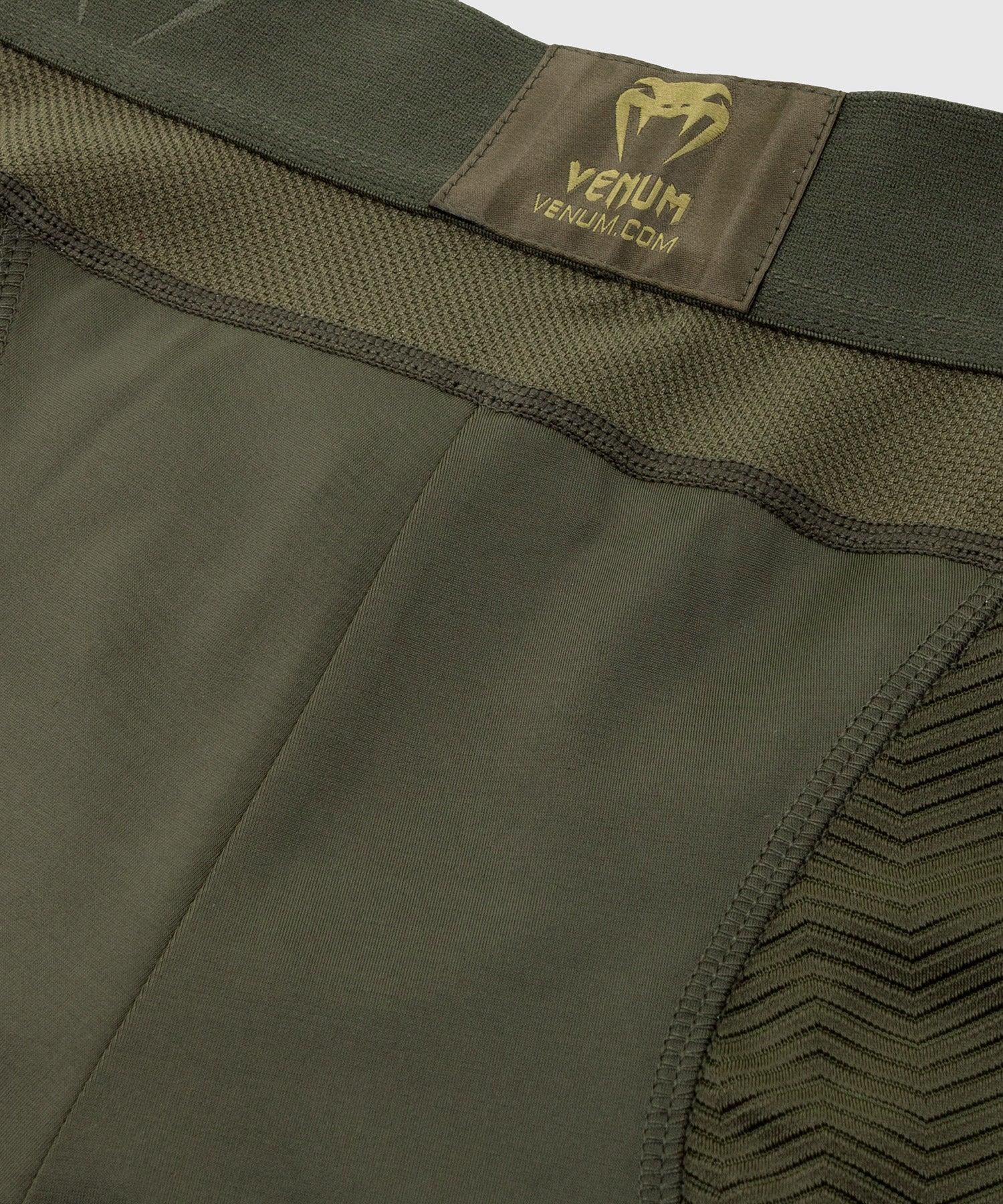 venum-g-fit-kompressions-shorts-khaki image 7