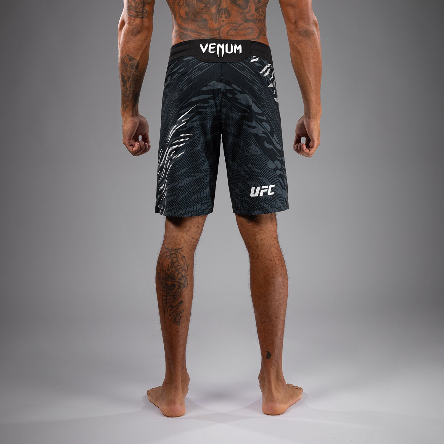 venum-ufc-fusion-authentic-fight-night-fight-short-long-fit-schwarz image 4
