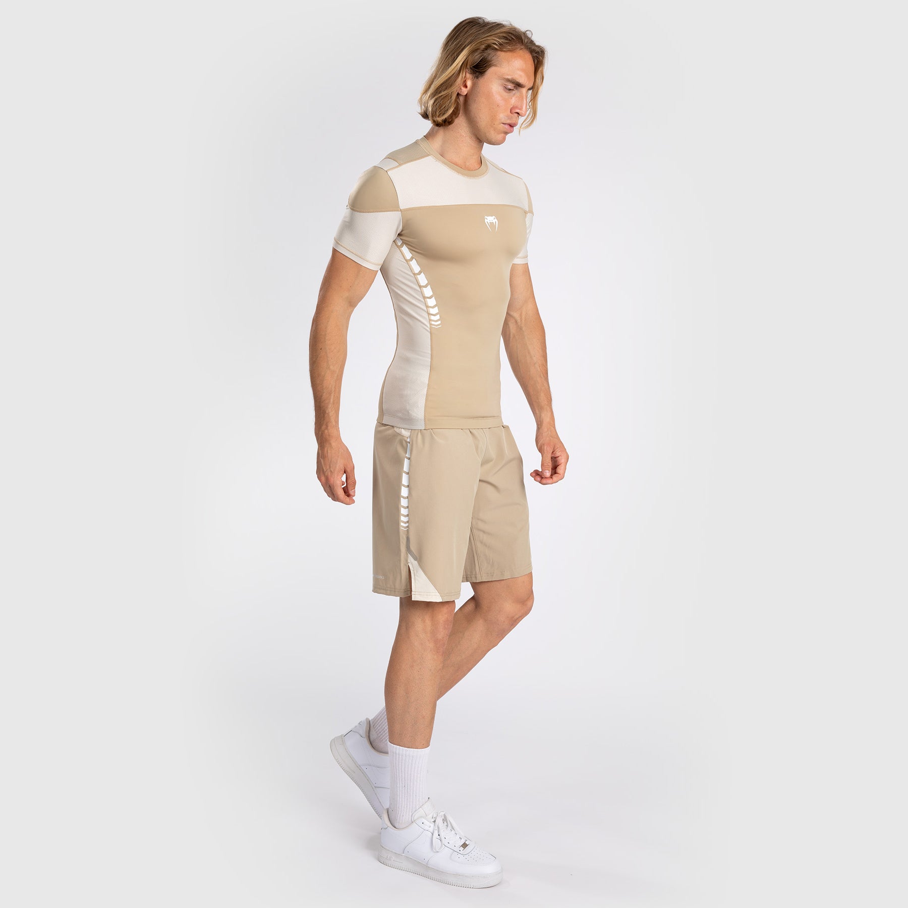 venum-tempest-rashguard-kurzarm-herren-beige-sand image 2