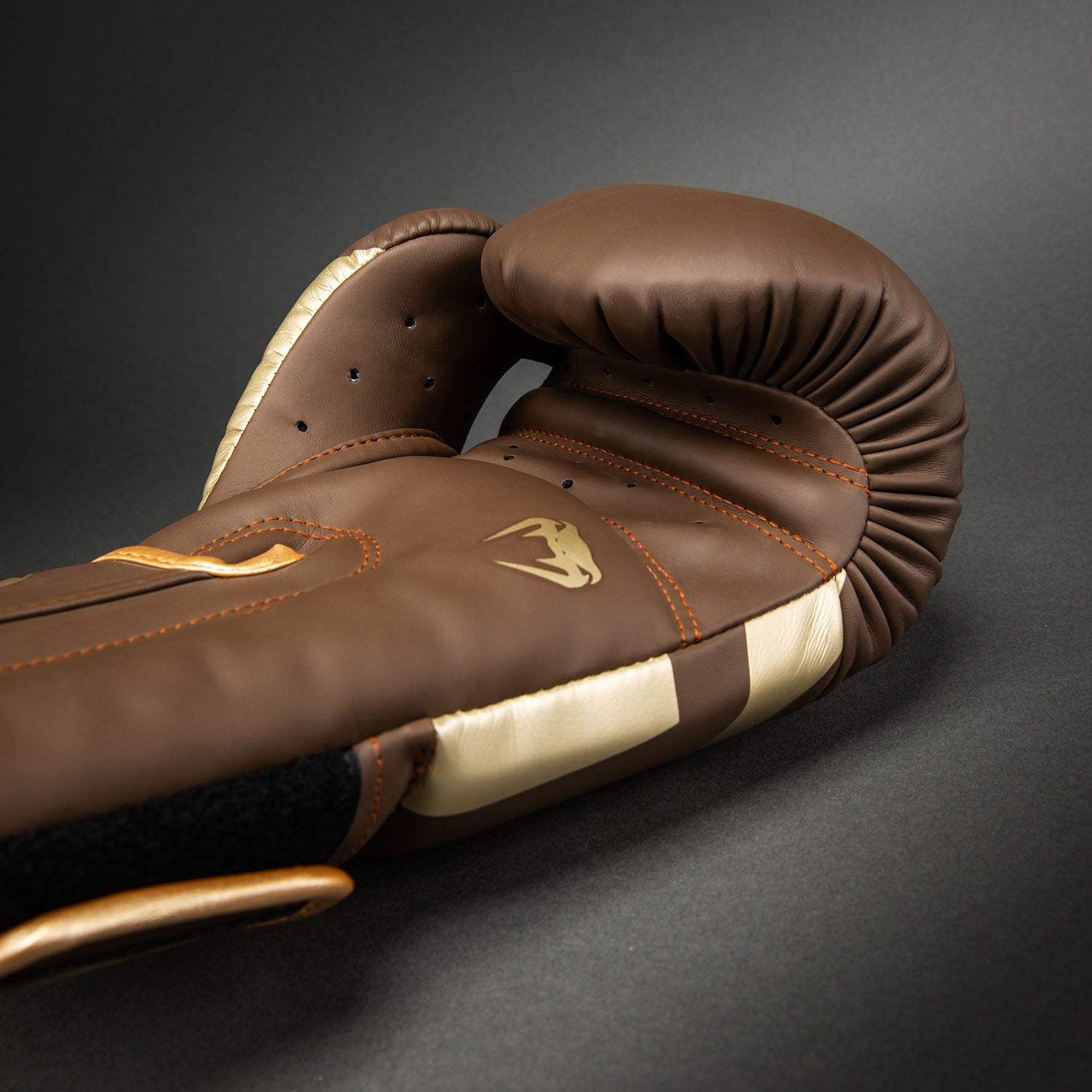 venum-elite-boxhandschuhe-dunkelbraun image 3