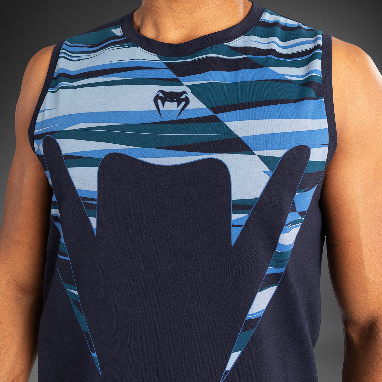 venum-rapid-herren-tank-top-snake-head-shadow-blue image 5