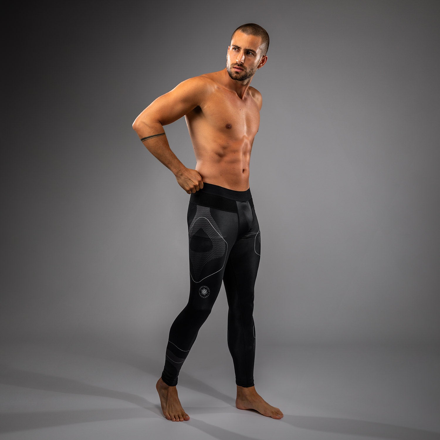 venum-nexus-spats-kompressionstights-schwarz-silber image 3