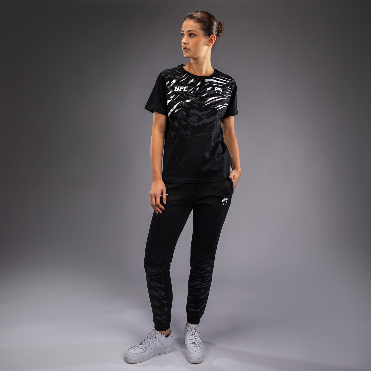 ufc-fusion-by-venum-replica-damen-t-shirt-kurzarm-schwarz image 3
