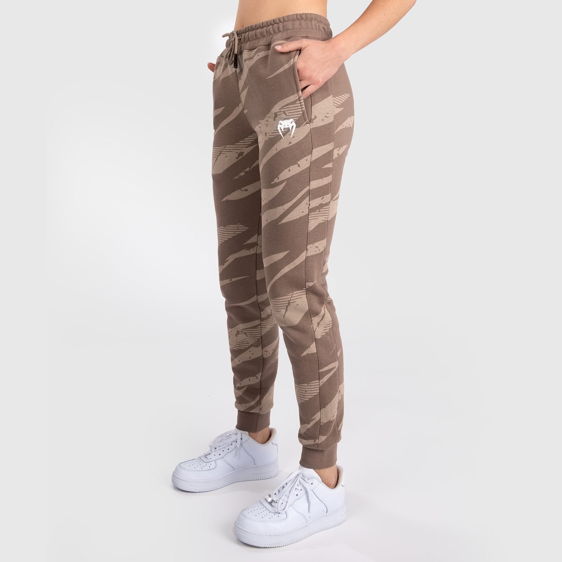 venum-ufc-adrenaline-fight-week-baumwollhose-damen-desert-camo image 2