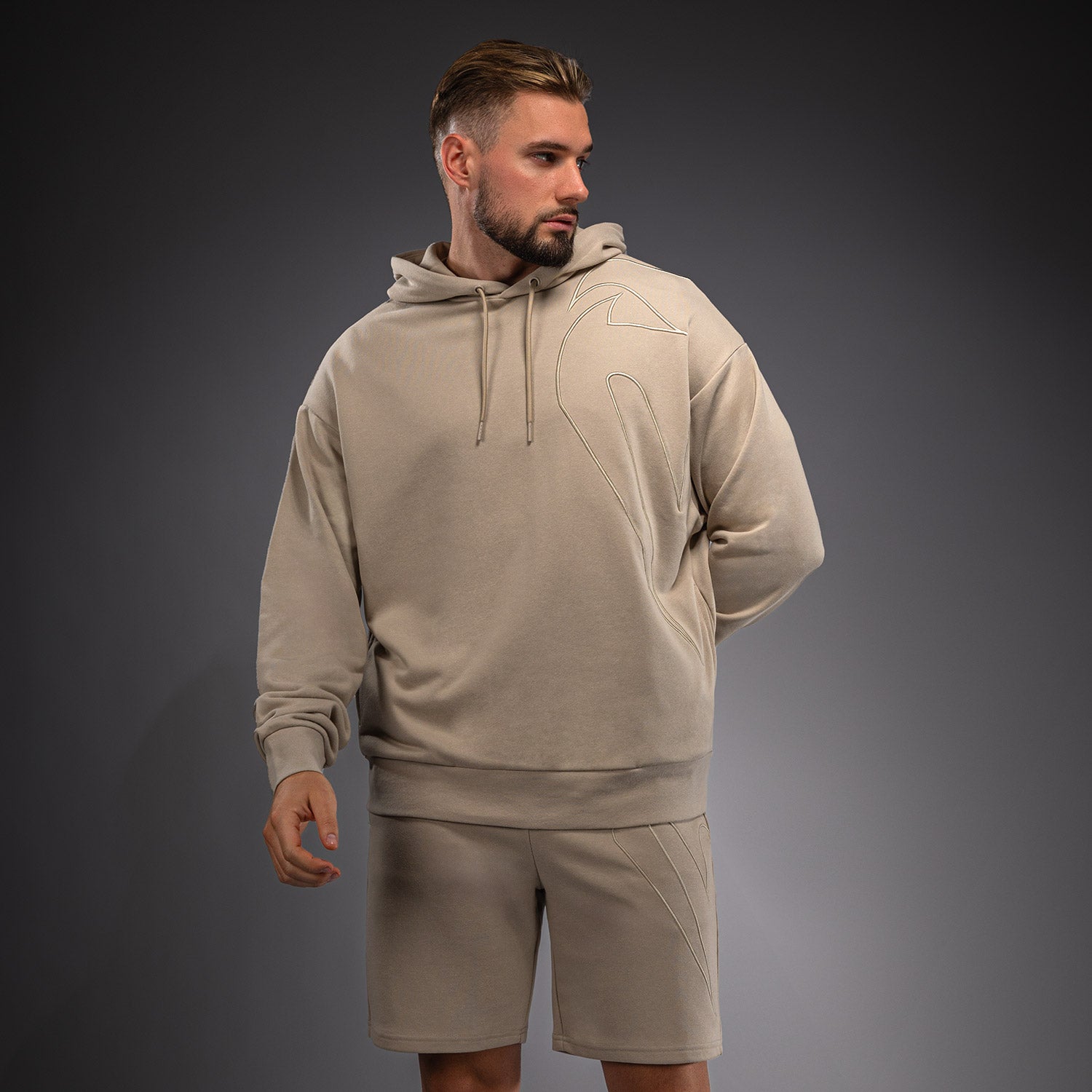 venum-giant-3d-kapuzenpullover-hoodie-hellbeige image 2