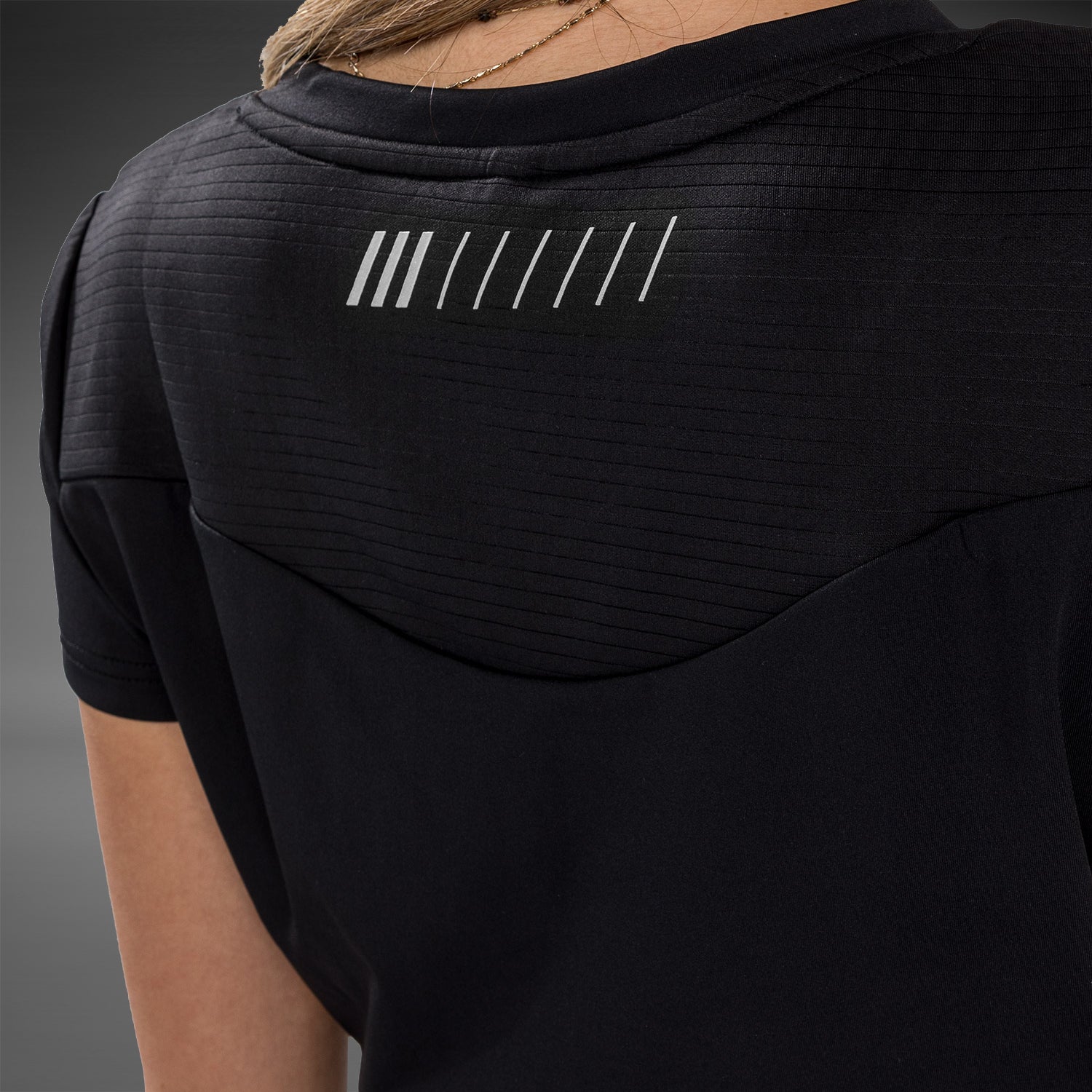venum-tempest-2-0-dry-tech-t-shirt-schwarz-grau image 6
