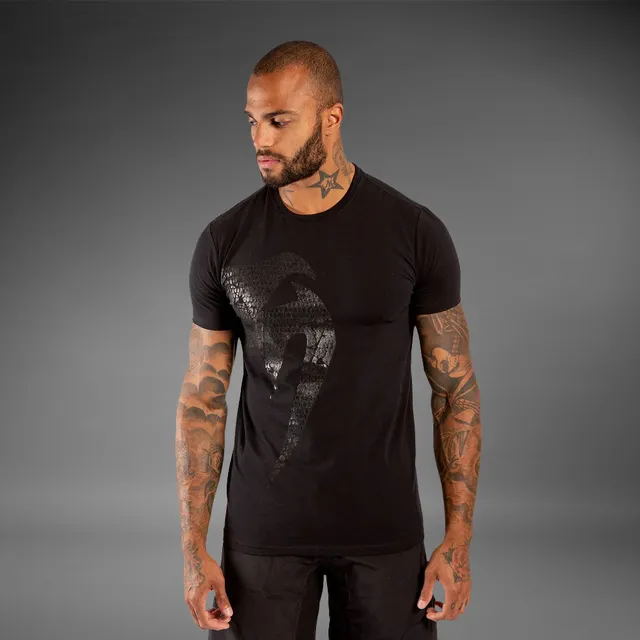 venum-giant-t-shirt-herren-matt-schwarz image 1