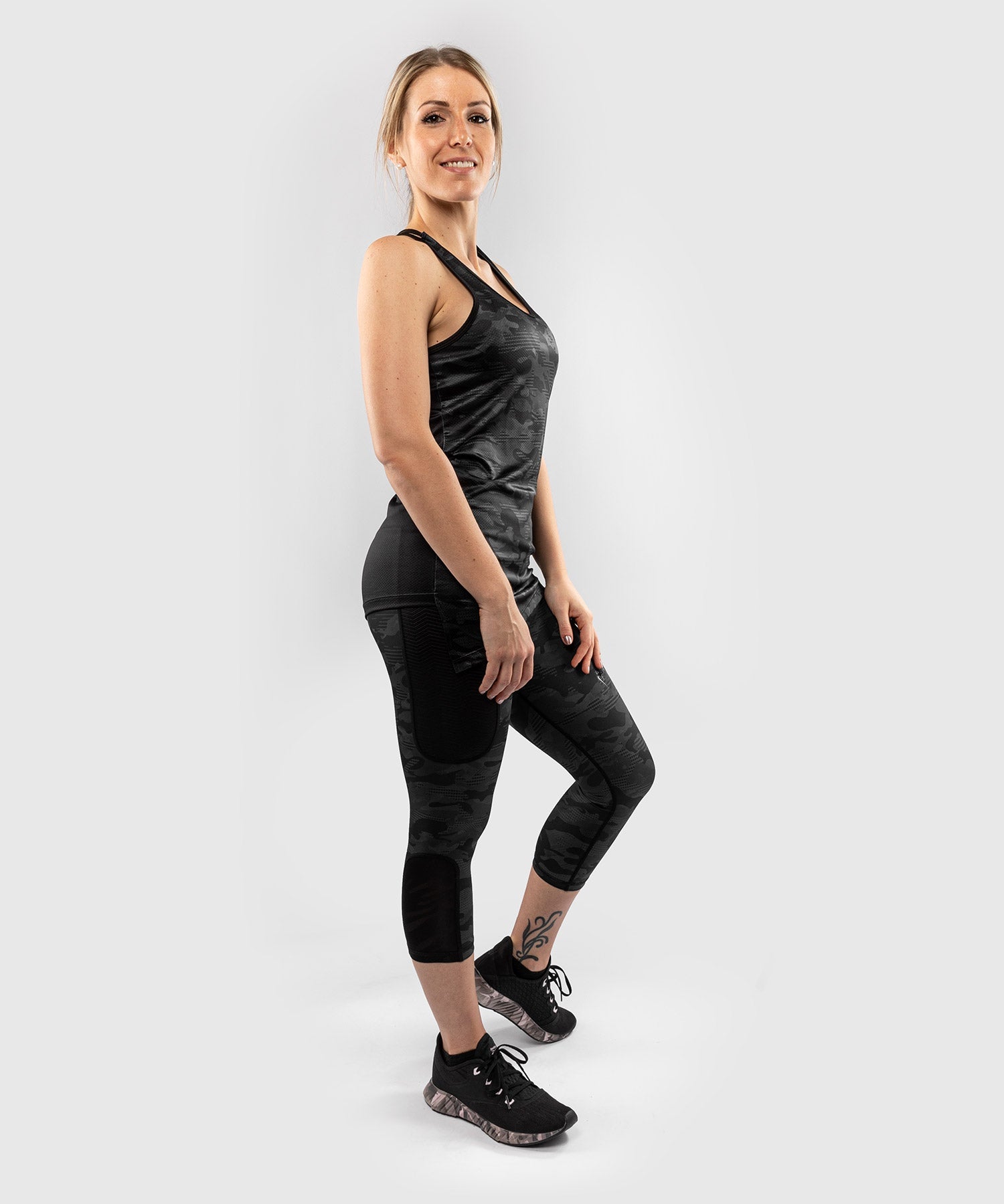 venum-defender-2-0-tanktop-damen-schwarz-schwarz image 5