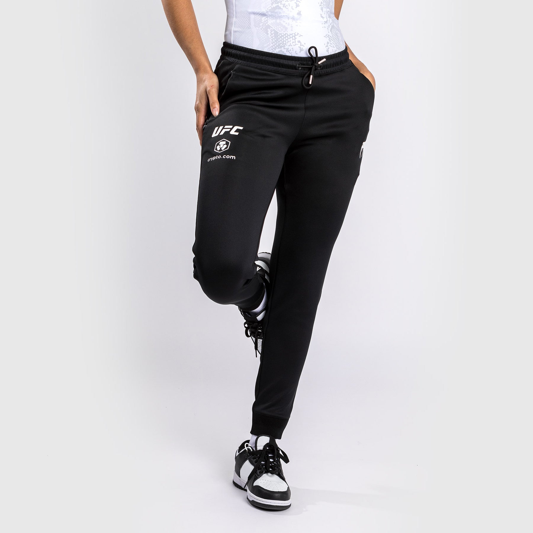 ufc-adrenaline-by-venum-authentic-fight-night-walkout-pant-damen-schwarz image 4