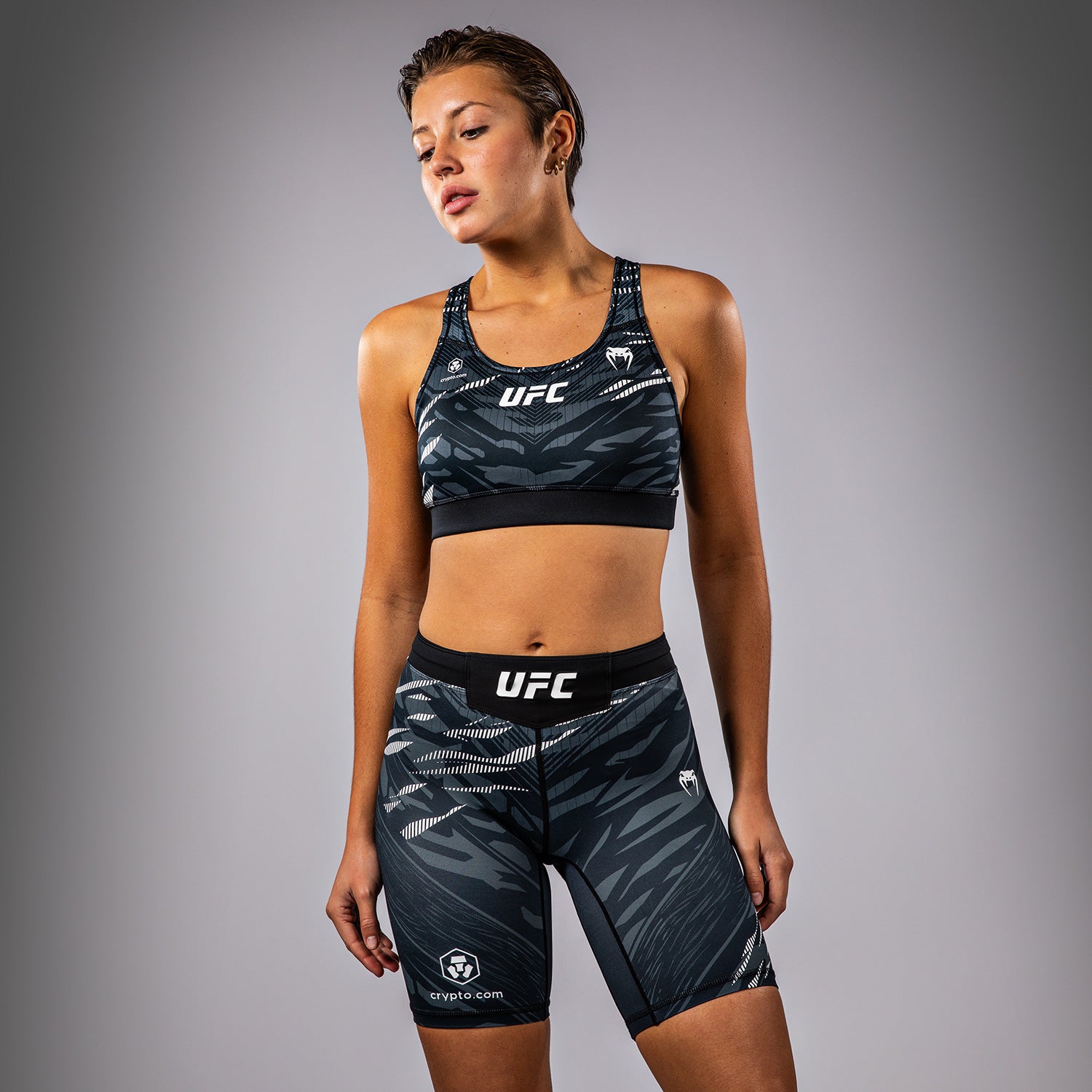 ufc-fusion-by-venum-authentic-fight-night-damen-sport-bh-schwarz image 1