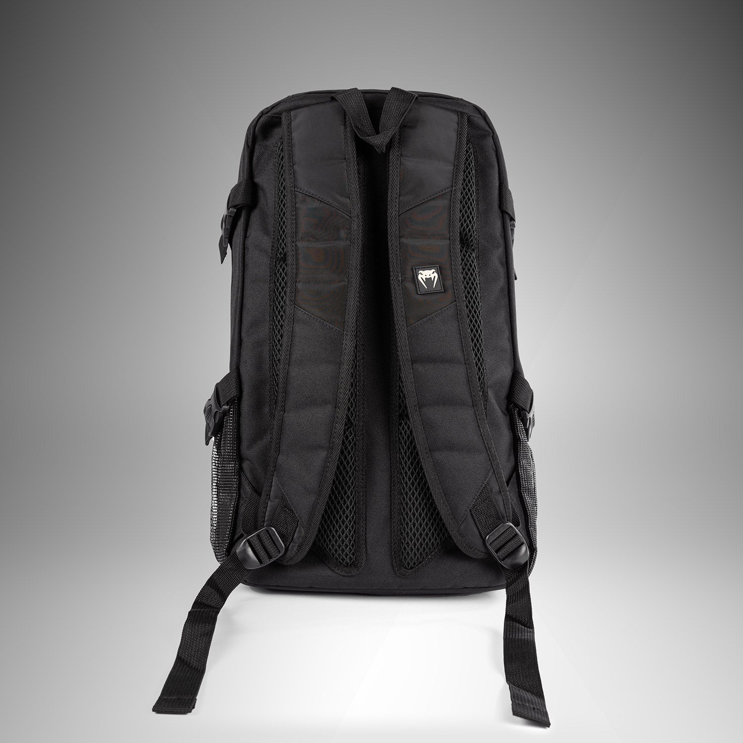 venum-shockwave-rucksack-20-25l-schwarz image 4