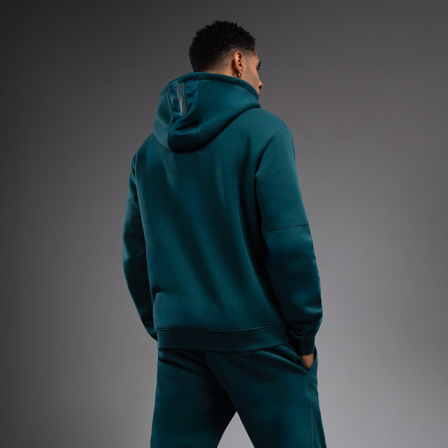 venum-silent-power-hoodie-paon-green image 4