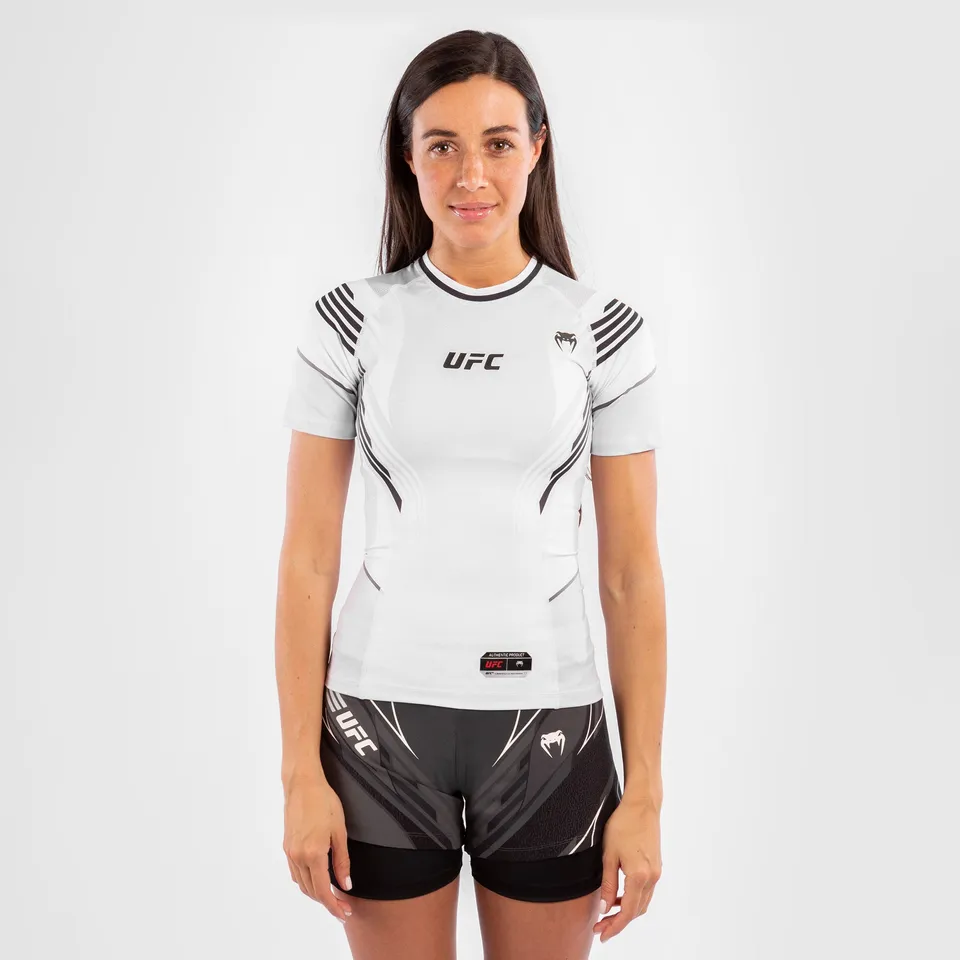 ufc-venum-authentic-fight-night-damen-rashguard-wei image 1