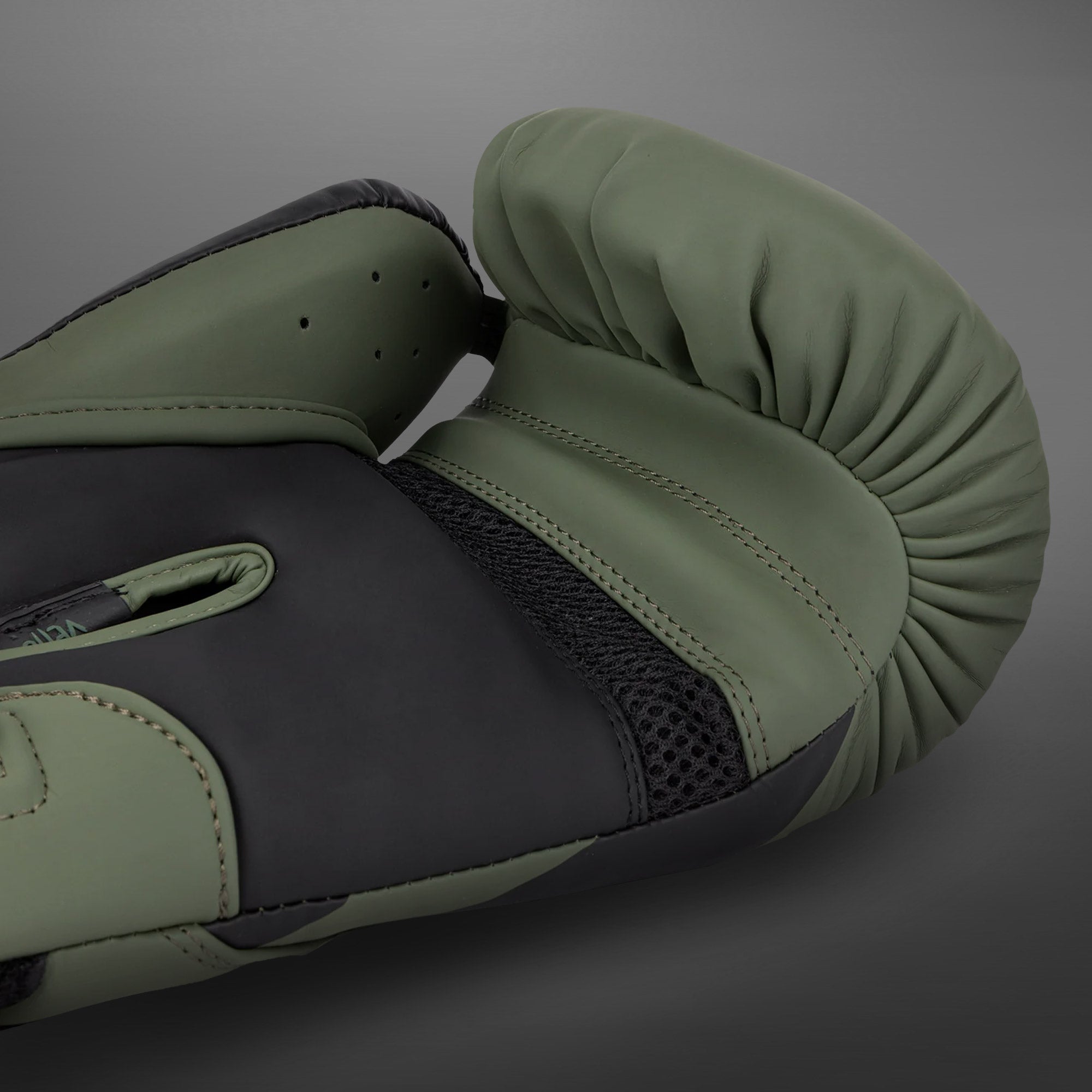venum-challenger-4-0-boxhandschuhe-khaki-schwarz image 3