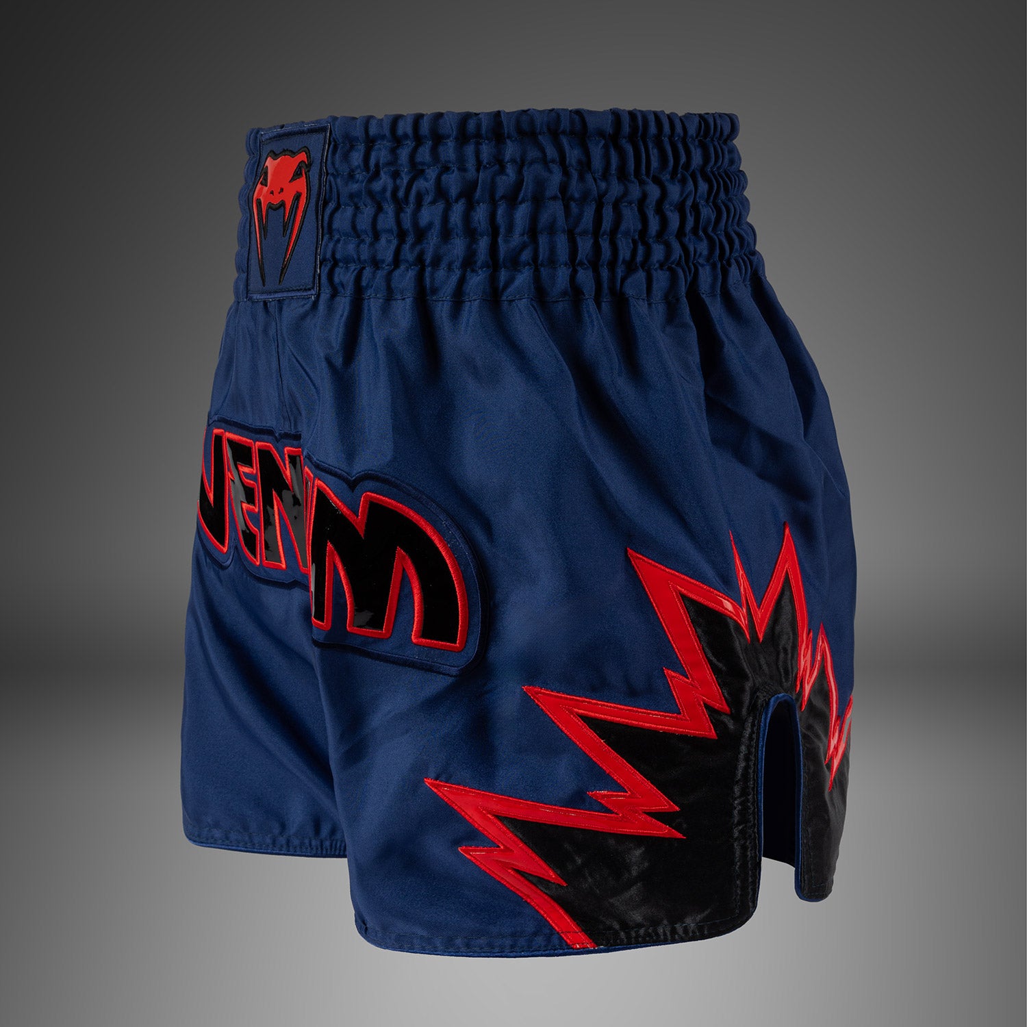 venum-inferno-muay-thai-shorts-k-nigsblau-rot-schwarz image 4