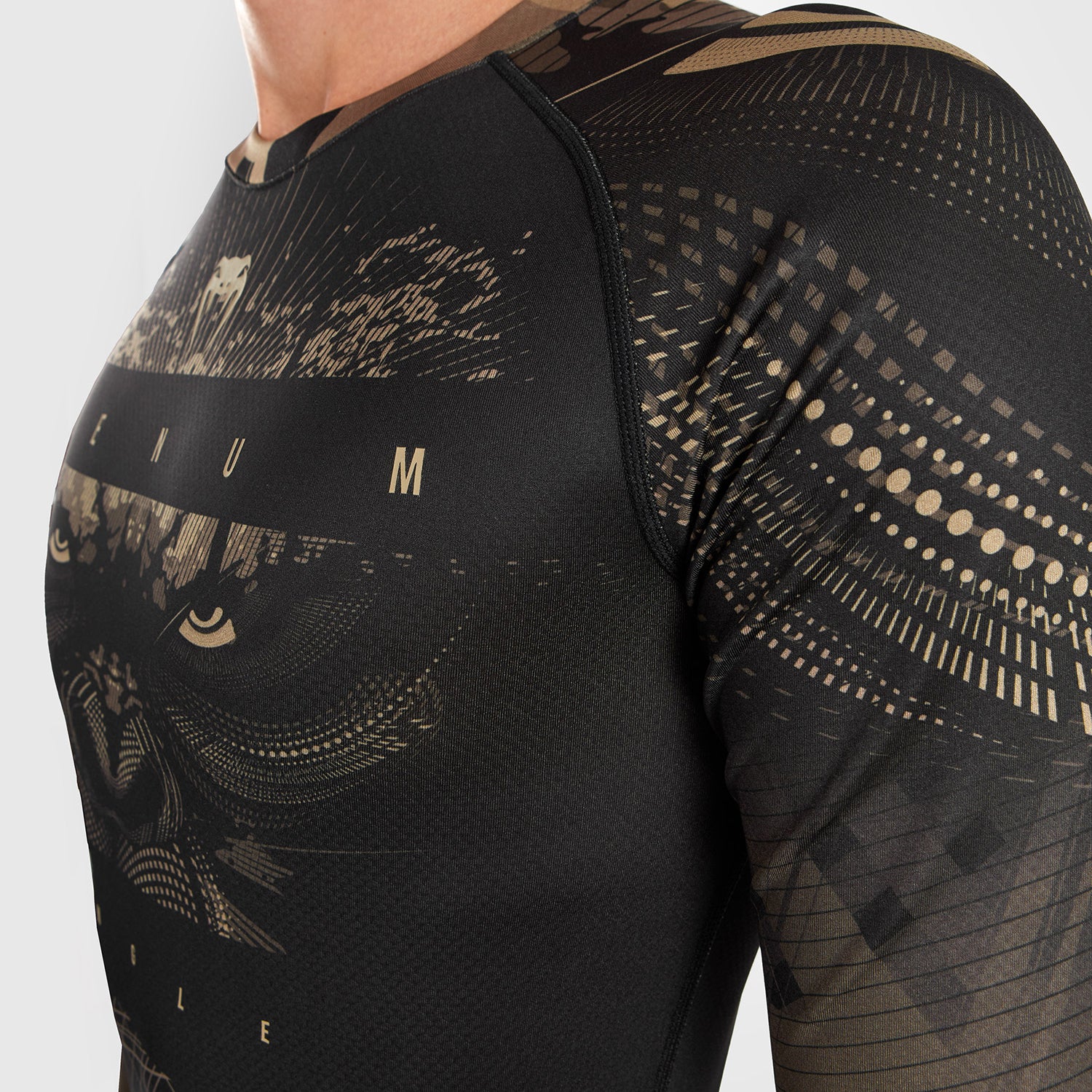venum-gorilla-jungle-rashguard-langarm-herren-schwarz-sand image 8