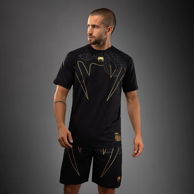 venum-serpenti-dry-tech-t-shirt-herren-schwarz-silber-gold image 1